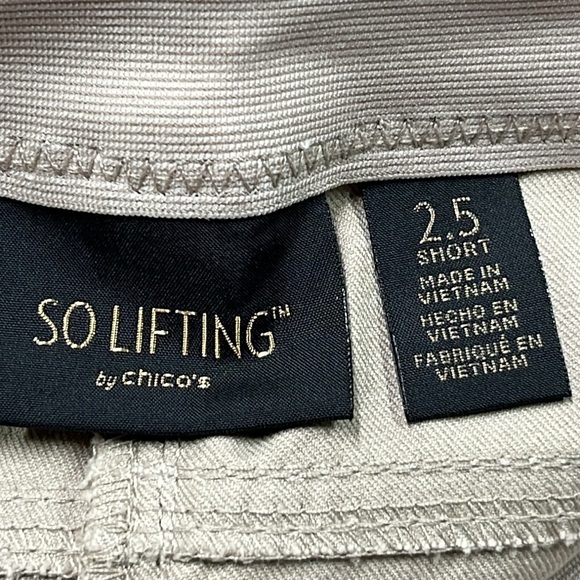 CHICO'S "So Lifting"  Control Panel Straight Leg Stretch Khaki Jean SZ 14 Short - Picture 5 of 16